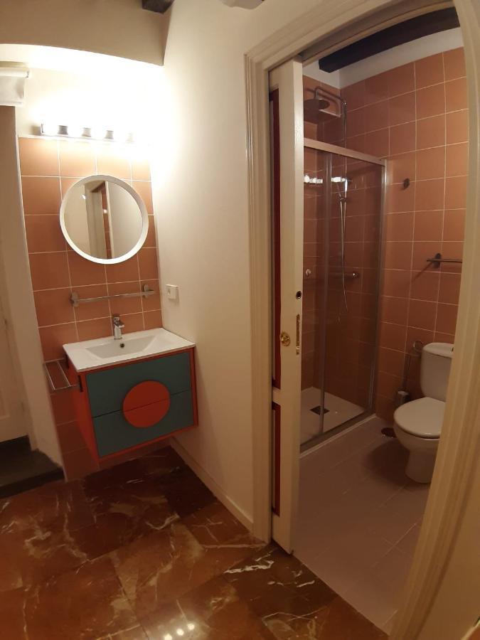 Loopinn Granada Exteriör bild